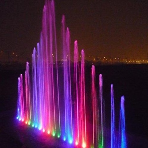 vertical jet fountain nozzles